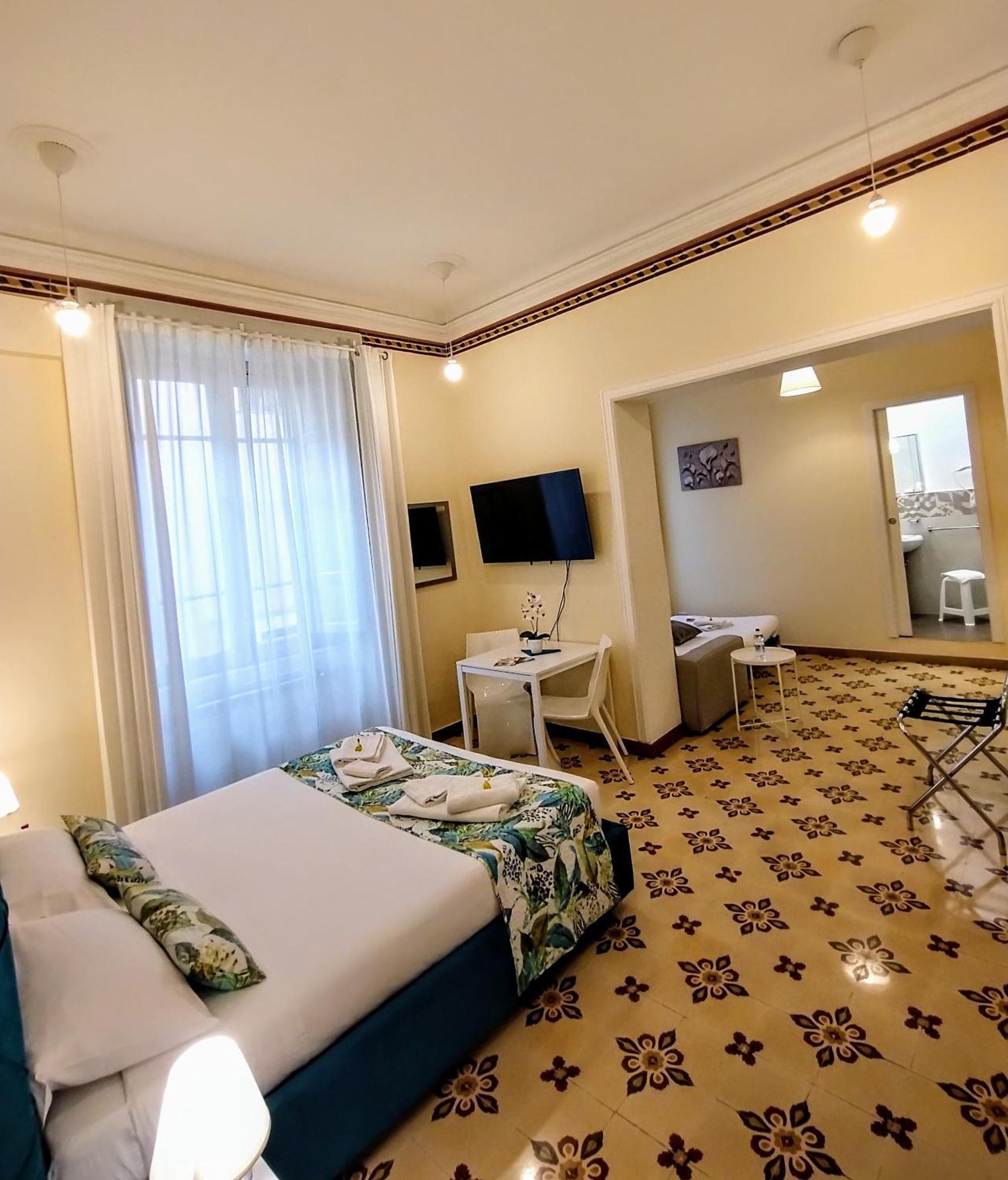 Suleima B&B Messina Centro Exterior photo